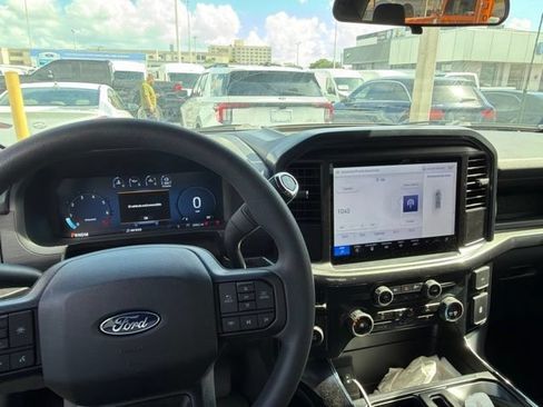 Used 2025 Ford F150 STX w/ Equipment Group 200A RWD image 11