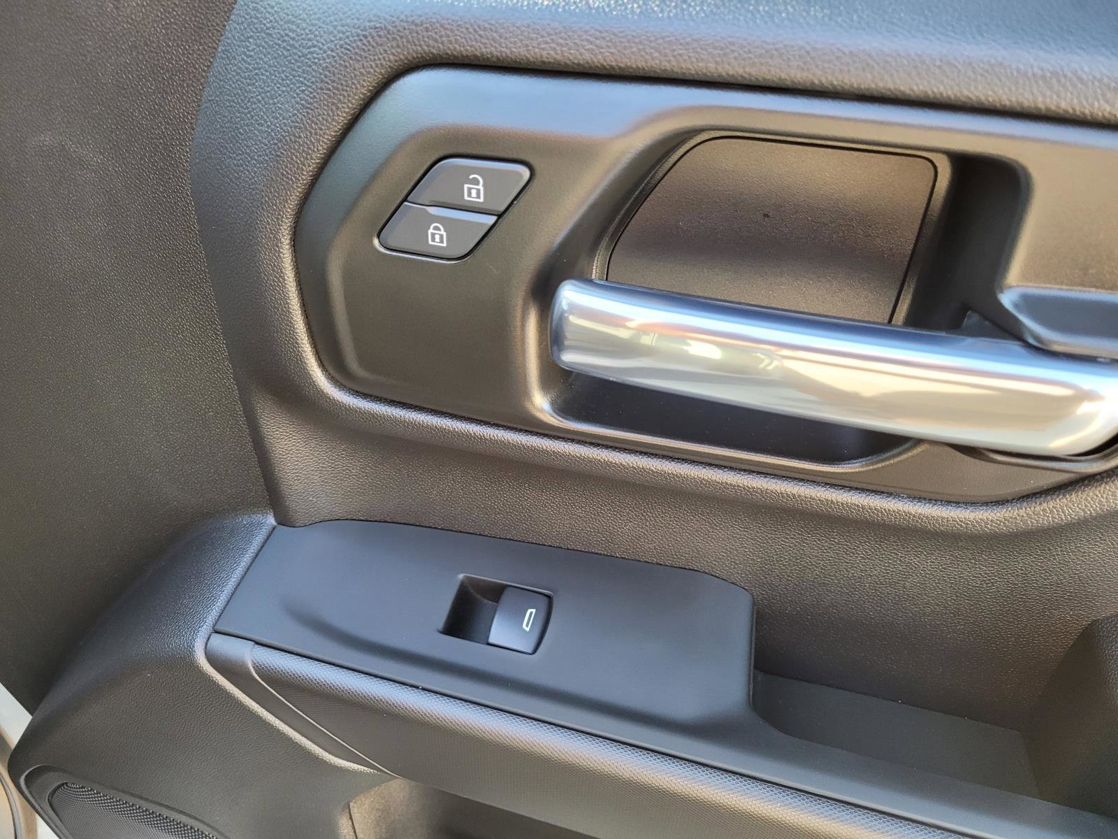Used 2024 Chevrolet Silverado 1500 Custom AWD/4WD image 8
