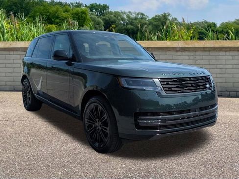 New 2026 Land Rover Range Rover Long Wheelbase SE AWD/4WD image 3