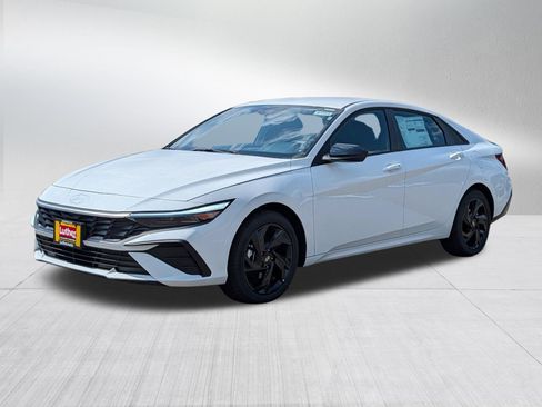 New 2026 Hyundai Elantra Sport FWD image 2