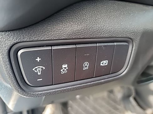 Used 2025 Kia Soul EX image 13