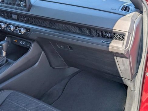 Used 2024 Honda CR-V Sport image 18