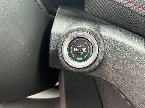 Used 2023 Chevrolet TrailBlazer RS w/ Convenience Package AWD/4WD image 28