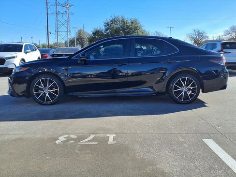 Used 2022 Toyota Camry SE image 22