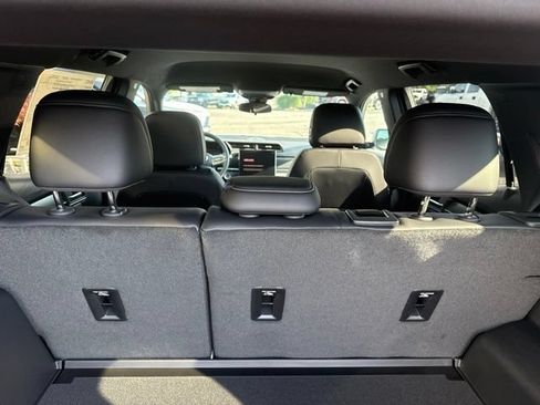 New 2027 GMC Terrain Elevation w/ Elevation Premium Package AWD/4WD image 21