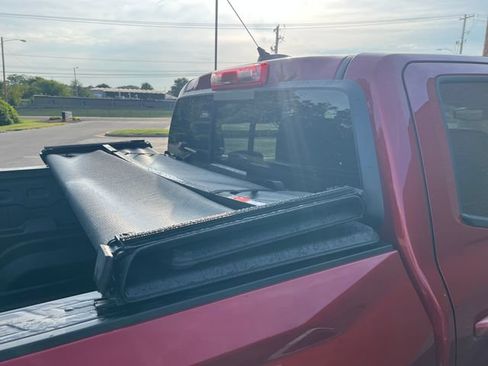 Used 2026 GMC Canyon AT4 AWD/4WD image 10