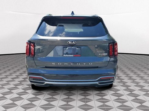 Used 2021 Kia Sorento EX FWD image 5