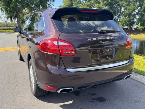 Used 2014 Porsche Cayenne AWD/4WD image 12