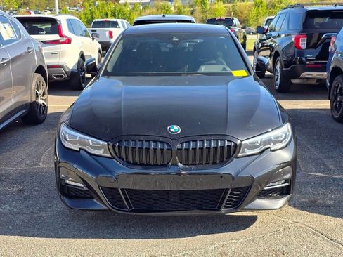 Used 2021 BMW 330i Sedan w/ M Sport Package image 8