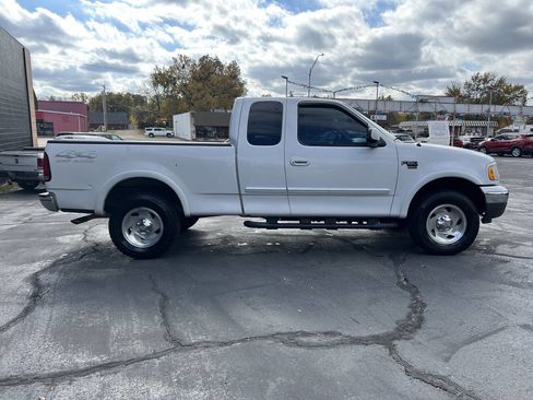 Used 2000 Ford F150 4x4 SuperCab image 4