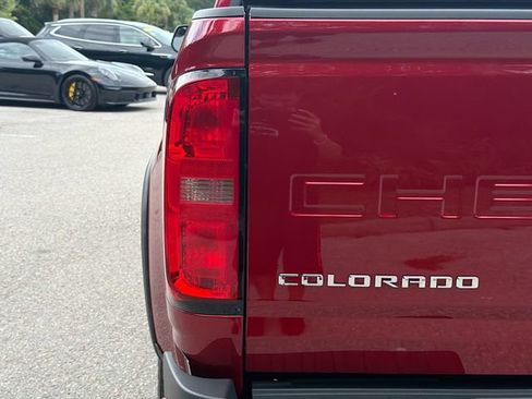 Used 2021 Chevrolet Colorado Z71 w/ Safety Package AWD/4WD image 10
