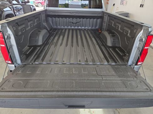 Used 2025 Chevrolet Silverado 2500 LT w/ Trail Boss Package AWD/4WD image 27
