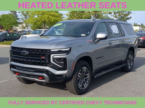 Used 2025 Chevrolet Suburban Z71 image 11