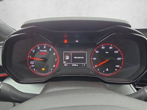 Used 2026 Chevrolet Trax RS FWD image 10