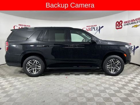 Used 2024 Chevrolet Tahoe Z71 w/ Luxury Package image 11