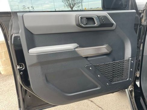 Used 2023 Ford Bronco Black Diamond image 20