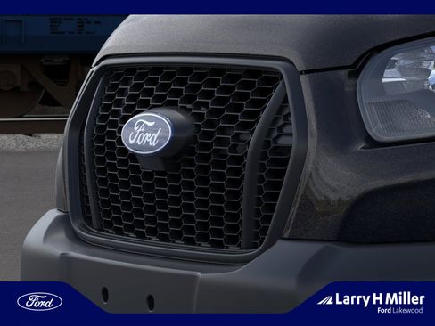 New 2026 Ford Transit 350 148 Medium Roof AWD image 17
