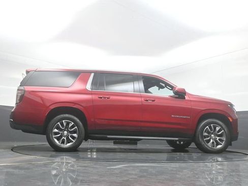 Used 2023 Chevrolet Suburban LT w/ LT Signature Package image 56