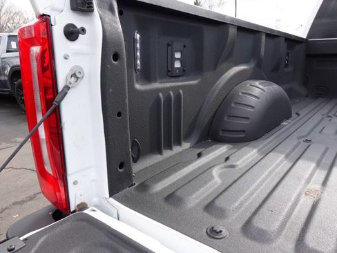 Used 2024 Ford F250 XLT w/ FX4 Off-Road Package image 27