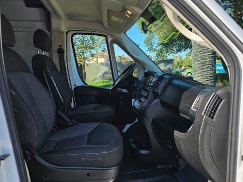 Used 2021 RAM ProMaster 2500 image 23