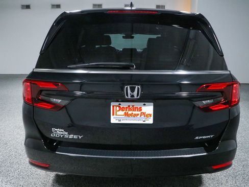 Used 2023 Honda Odyssey Sport image 8