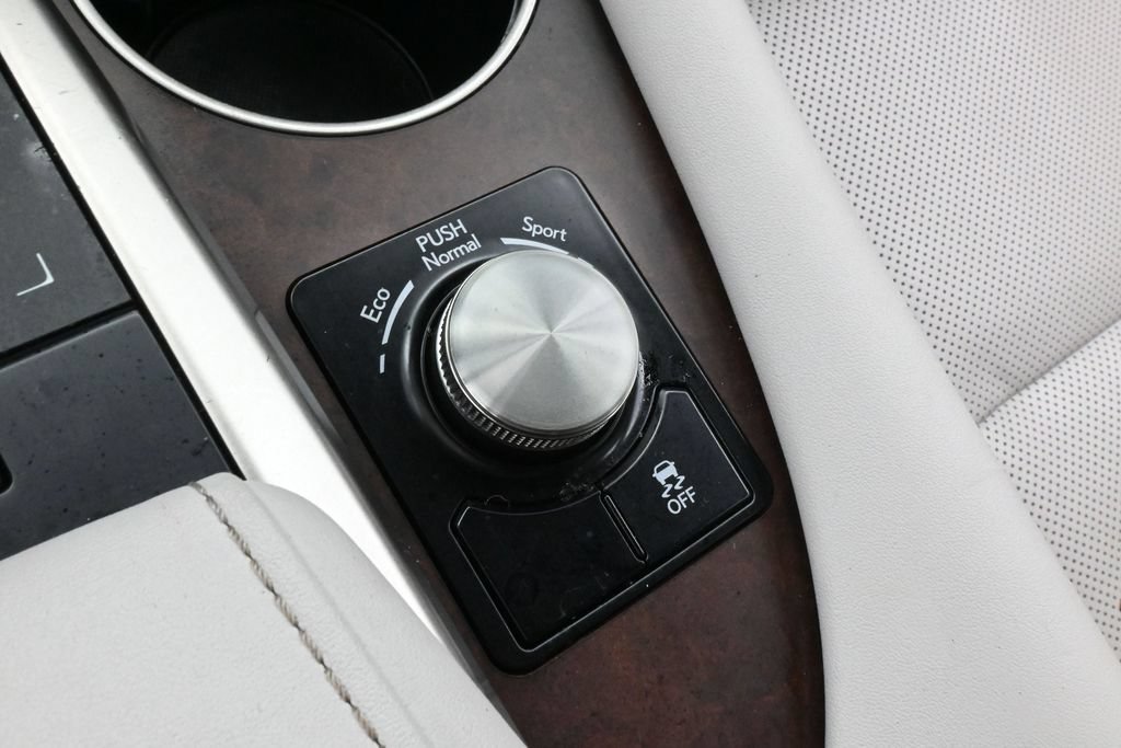Used 2020 Lexus RX 350 FWD w/ Premium Package image 27