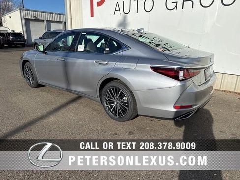 New 2025 Lexus ES 350 w/ Premium Package image 5