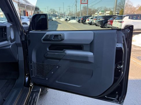 Used 2021 Ford Bronco Big Bend w/ Sasquatch Package image 19