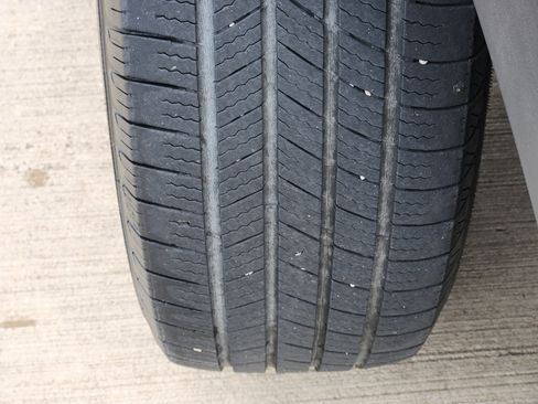 Used 2015 Toyota RAV4 LE image 11