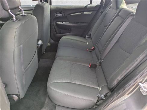 Used 2012 Chrysler 200 Touring FWD image 17
