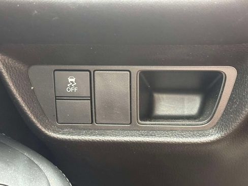 Used 2024 Honda HR-V EX-L image 19