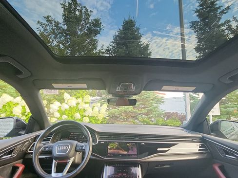 Used 2021 Audi SQ8 Premium Plus AWD/4WD image 18