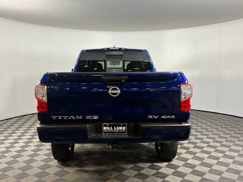 Used 2024 Nissan Titan SV w/ SV Convenience Package image 7