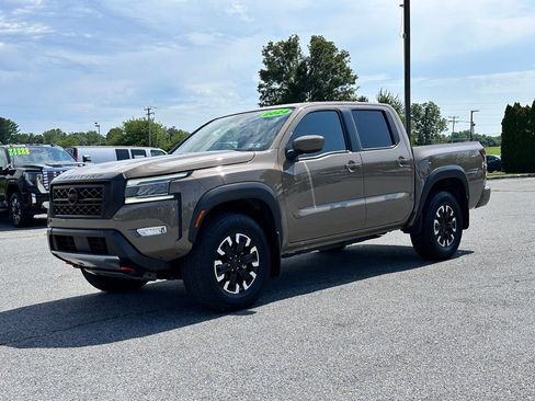 Used 2024 Nissan Frontier PRO-4X w/ Off-Road Protection Package AWD/4WD image 2