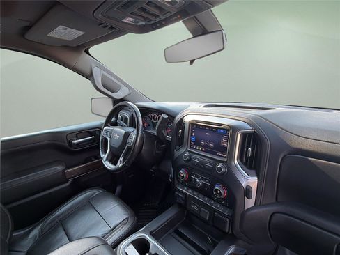 Used 2020 Chevrolet Silverado 1500 LT Trail Boss image 15