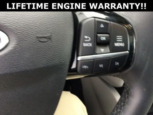 Used 2023 Ford Escape Platinum w/ Class II Trailer Tow Package image 15