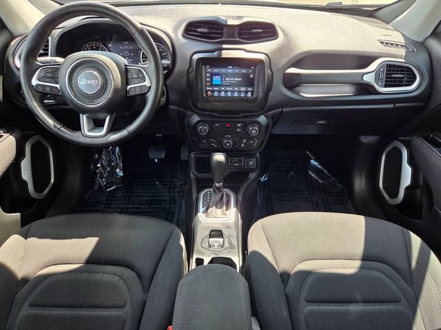 Used 2021 Jeep Renegade Latitude w/ Convenience Group FWD image 14