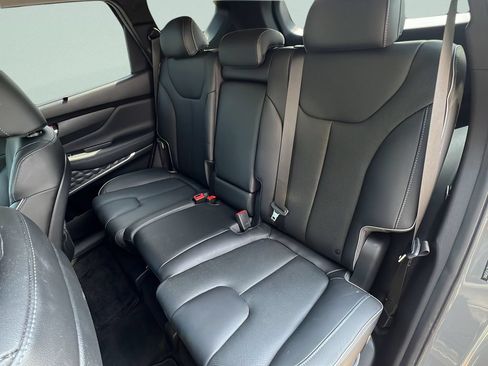 Used 2023 Hyundai Santa Fe Limited AWD/4WD image 10