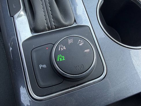 Used 2019 Chevrolet Blazer LT AWD/4WD image 20