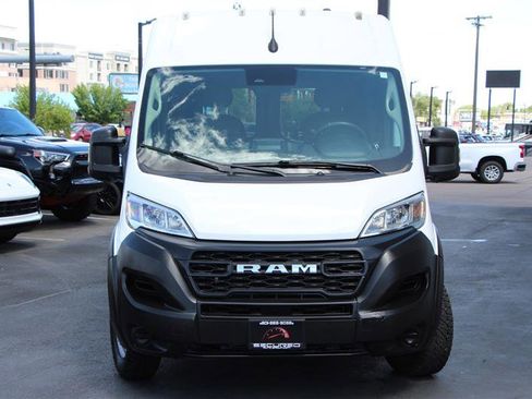 Used 2023 RAM ProMaster 2500 FWD image 3