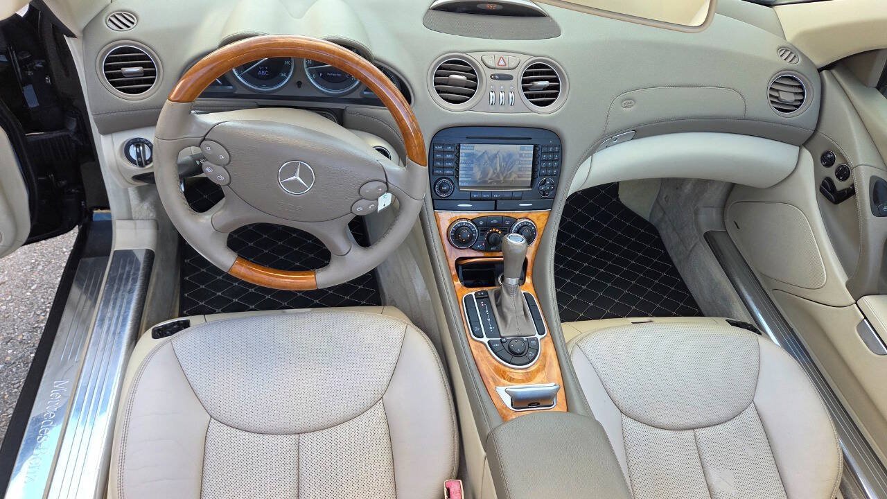 Used 2008 Mercedes-Benz SL 550 image 36