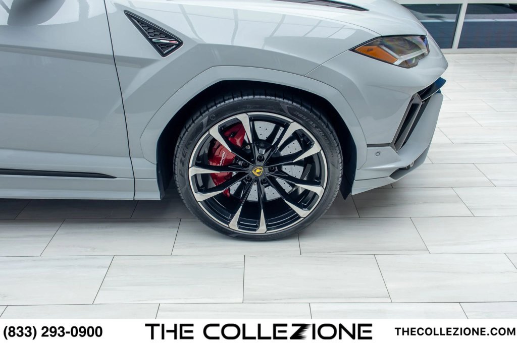 Used 2024 Lamborghini Urus S AWD/4WD image 34