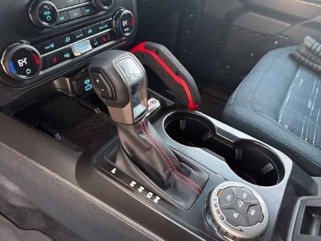 Used 2025 Ford Bronco Heritage Edition AWD/4WD image 28