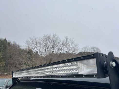 Used 2019 Jeep Wrangler Unlimited Sport S image 25