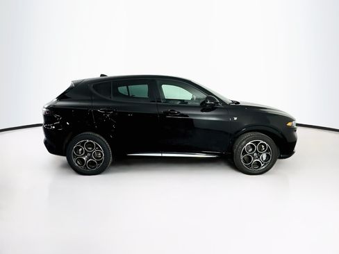Used 2024 Alfa Romeo Tonale Ti AWD/4WD image 10