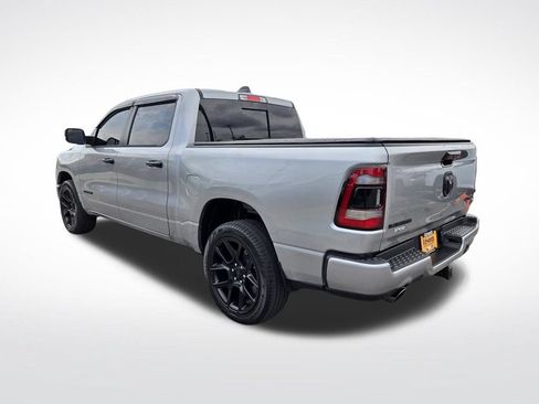 Used 2024 RAM 1500 Laramie AWD/4WD image 8
