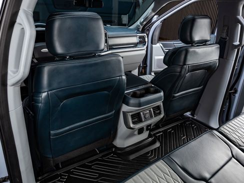 Used 2024 Ford F250 Limited w/ FX4 Off-Road Package image 33