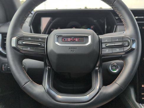 New 2026 GMC Terrain AT4 AWD/4WD image 12