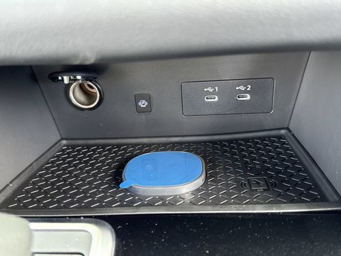New 2026 Nissan Pathfinder SV w/ SV Premium Package FWD image 8