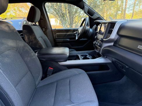 Used 2021 RAM 1500 Big Horn image 9